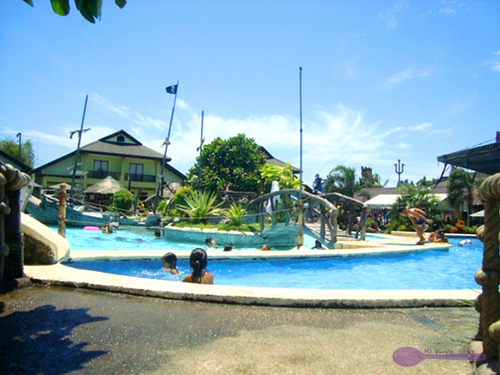 Carribean-Waterpark-Resotel_Bacolod-City (10).JPG
